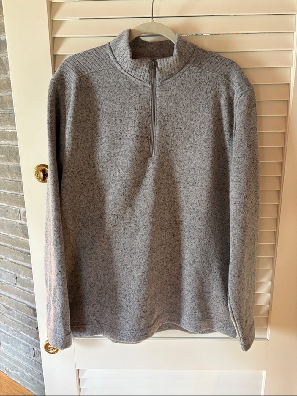 Men's Light Heather Gray Half-Zip Sweater Pullover XL soft comfort mid weight